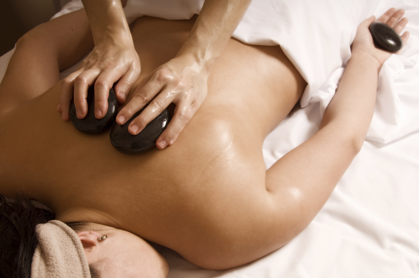 Unleash The Basic Details of Hot Stone Massage Camp Hill